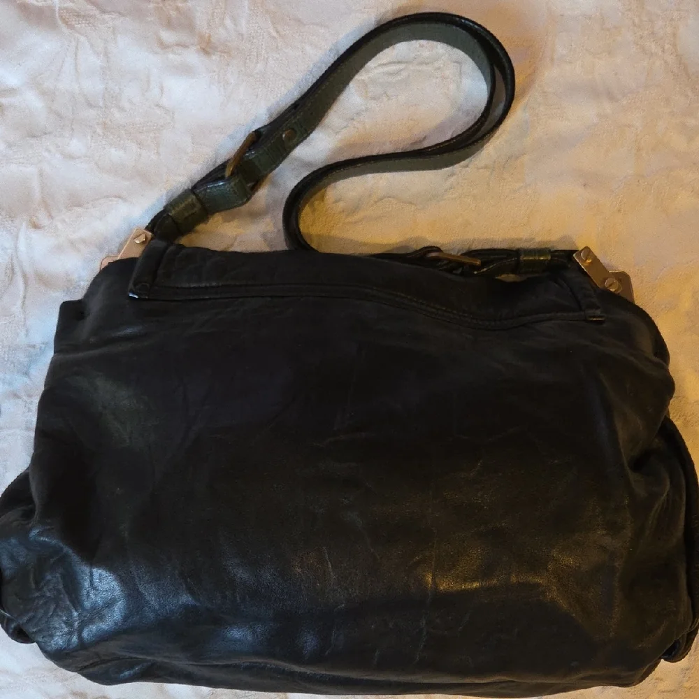 Lanvin Black Leather Shoulder Bag - Picture 4 of 6